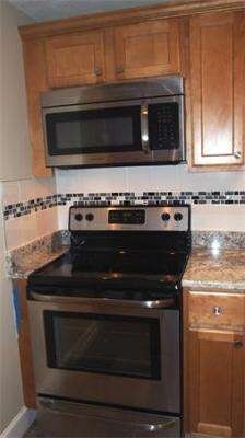 14 Walker Rd unit 9, North Andover, MA 01845 - photo 5