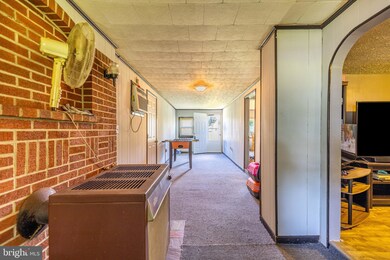 5420 Race Track Rd, Saint Thomas, PA 17252 - photo 7