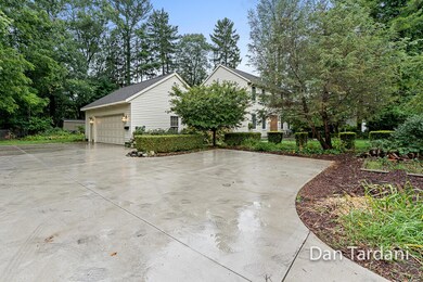 4840SomersetCt04Lores