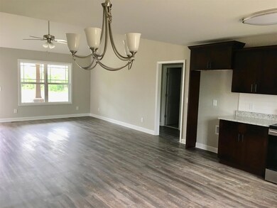 122 Bluegrass Dr, Shelbyville, TN 37160 - photo 6