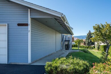 1352 Eastmont Ave unit 1, East Wenatchee, WA 98802 - photo 2