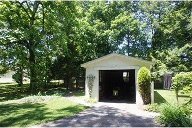 330 W Pothouse Rd, Phoenixville, PA 19460 - photo 3