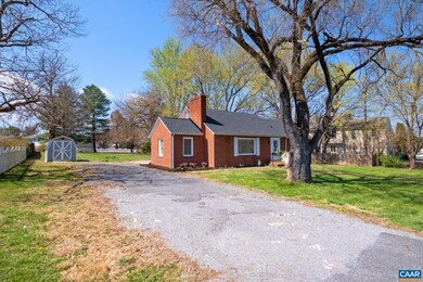 2120 Chase Ave, Waynesboro, VA 22980 - photo 3