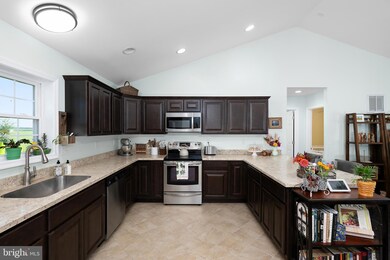 14313 Sycamore Rd, Laurel, DE 19956 - photo 7