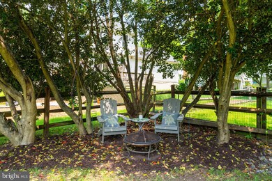 7756 Northedge Ct, Springfield, VA 22153 - photo 4