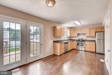 7815A Catherine Ave, Pasadena, MD 21122 - photo 5