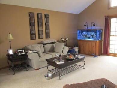 148 Briarwood Dr, Manchester, TN 37355 - photo 2