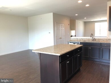 3461 Naamans Dr unit A15U, Claymont, DE 19703 - photo 4