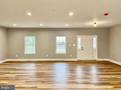 22146 Indian Bridge Rd, California, MD 20619 - photo 2