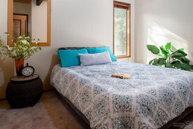 57383 Lost Ln, Sunriver, OR 97707 - photo 6