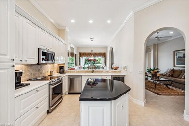 8499 Mallards Way, Naples, FL 34114 - photo 6