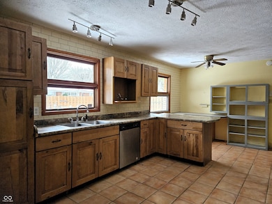 5211 Kessler Boulevard North Dr, Indianapolis, IN 46228 - photo 4