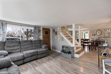 12 Bradley St, Saco, ME 04072 - photo 4