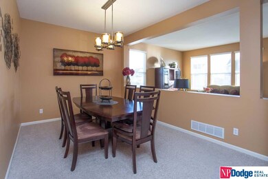 2406 S Mineral Dr, Papillion, NE 68046 - photo 5