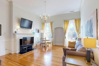 322 Beacon St unit 7, Boston, MA 02116 - photo 2