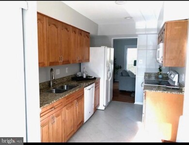 2617 Tabiona Cir, Silver Spring, MD 20906 - photo 6