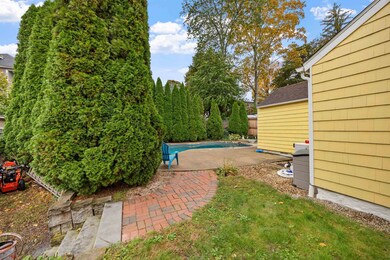 33 Granite St, Nashua, NH 03064 - photo 4