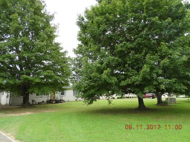 1347 Oak Grove Rd, Pulaski, TN 38478 - photo 7