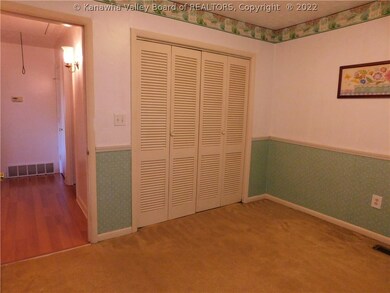 239 Hamon Dr, Scott Depot, WV 25560 - photo 6