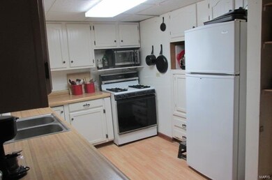 Kitchen 2