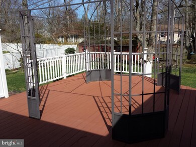 1435 S Myrtle St, Vineland, NJ 08360 - photo 5