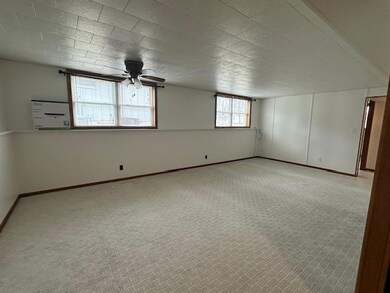 2009 Great Bend Blvd, Windom, MN 56101 - photo 4