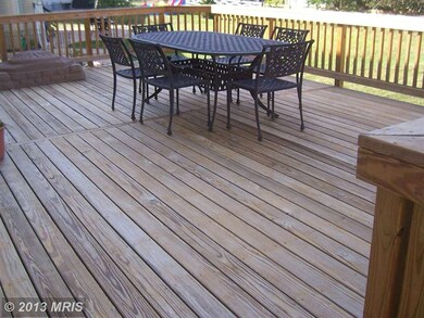 9271 Falling Water Dr, Bristow, VA 20136 - photo 5