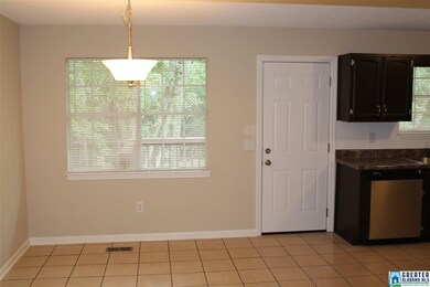 2625 Laburnum Dr, Birmingham, AL 35235 - photo 5