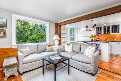 23 Waldron St, Marblehead, MA 01945 - photo 3