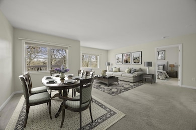 14-web-or-mls-912-main-st-209