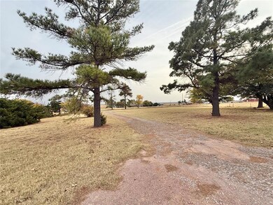 15885 S 2056 Rd, Altus, OK 73521 - photo 5