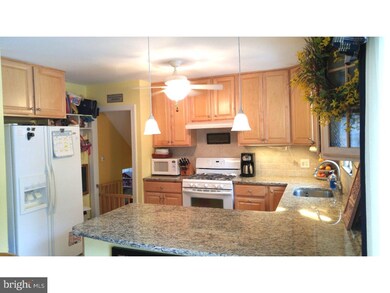 4409 Chandler Dr, Brookhaven, PA 19015 - photo 5