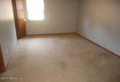 4488 Melissa Ct W, Jacksonville, FL 32210 - photo 4