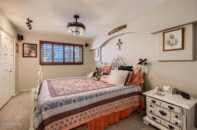 5833 E Thomas Rd - Web Quality - 005 - 0