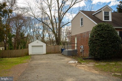 3401 Groveton St, Alexandria, VA 22306 - photo 2