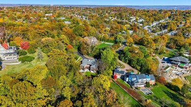 2617 Grandin Rd, Cincinnati, OH 45208 - photo 5