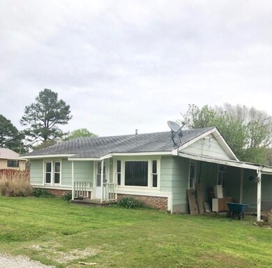 510 Center Ave, West Fork, AR 72774 - photo 3