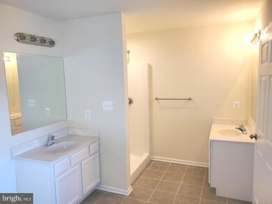 8056 Opal Rd, Warrenton, VA 20186 - photo 6