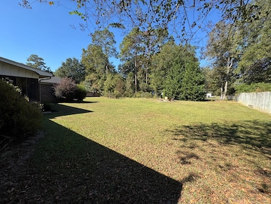 230 Ridge Cir, Dublin, GA 31021 - photo 7