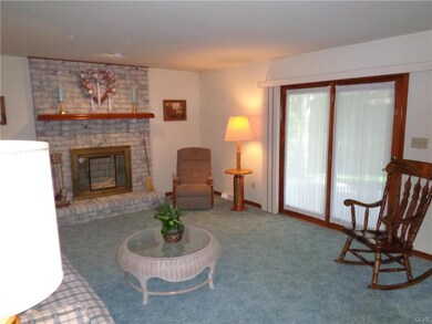 1840 Belleview Cir, Whitehall, PA 18052 - photo 7