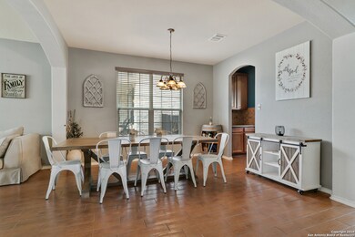 25111 Catalan Cliff, San Antonio, TX 78261 - photo 4