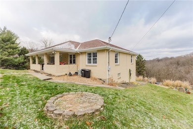 207 Iowa St, Weirton, WV 26062 - photo 5