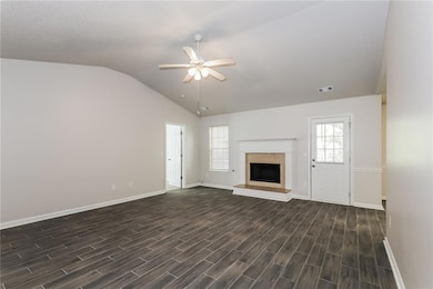 8661 Guthrie Dr, Riverdale, GA 30274 - photo 6