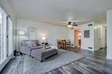 Provides a perfect space for relaxation and conver