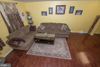 106 Botanic Ct, Upper Darby, PA 19082 - photo 5