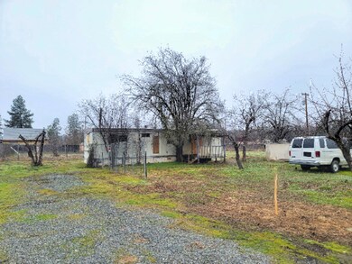 568 Pleasant Valley Rd, Merlin, OR 97532 - photo 6