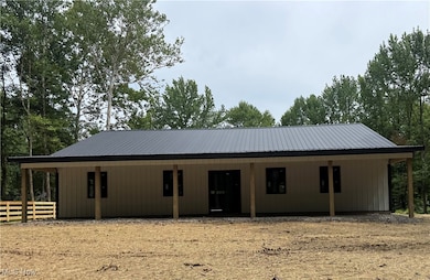 9945 Wesley Chapel 47 Rd, Mount Perry, OH 43760 - photo 5