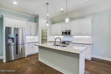 06-333 Emerald Way