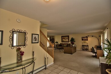 32 Shiloh Dr, Lake Ariel, PA 18436 - photo 5