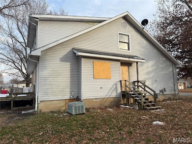 901 W 7th St, West Frankfort, IL 62896 - photo 2